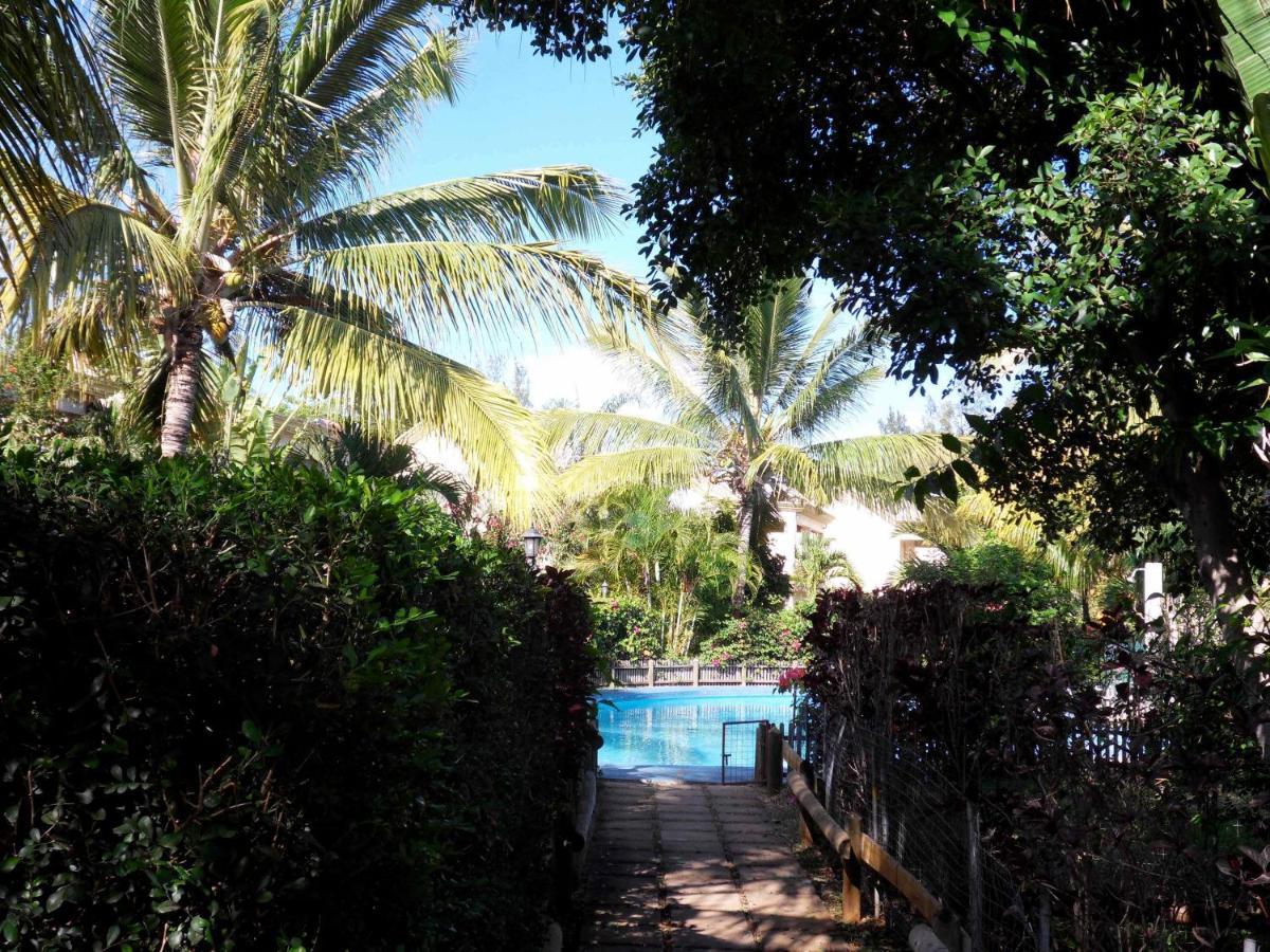 Beachfront 2 Bedroom-House - Tilacaze Flic-en-Flacq 外观 照片